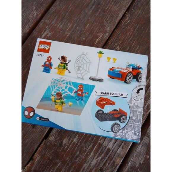 4 LEGO Spider-Man Spider-Man's Car and Doc Ock 48 pcs Building Toy 10789 - Picture 2 of 6